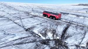 Tour della grotta di ghiaccio e del ghiacciaio in  un Glacier Monster Truck da Gullfoss